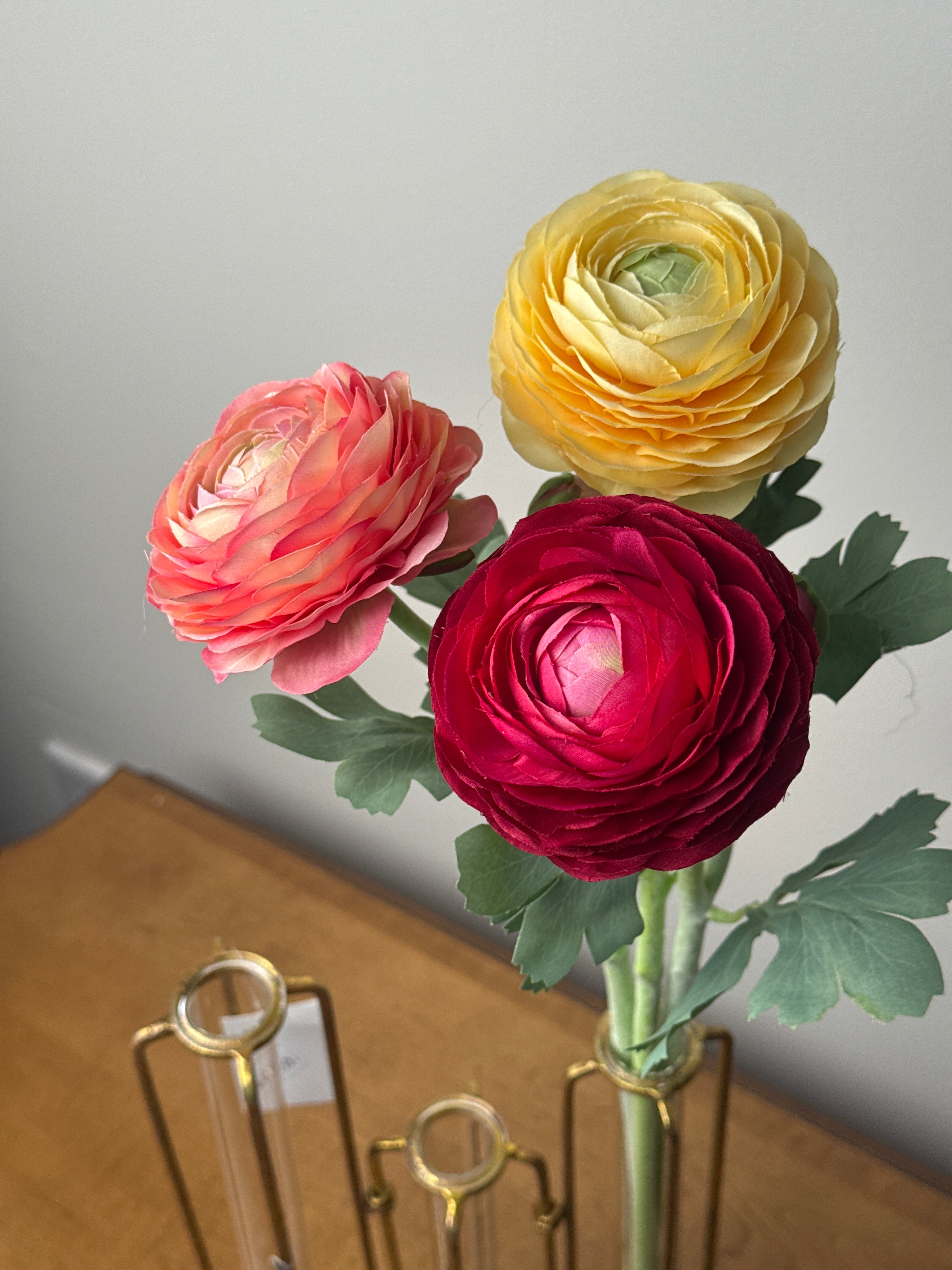 Artificial Ranunculus Stem