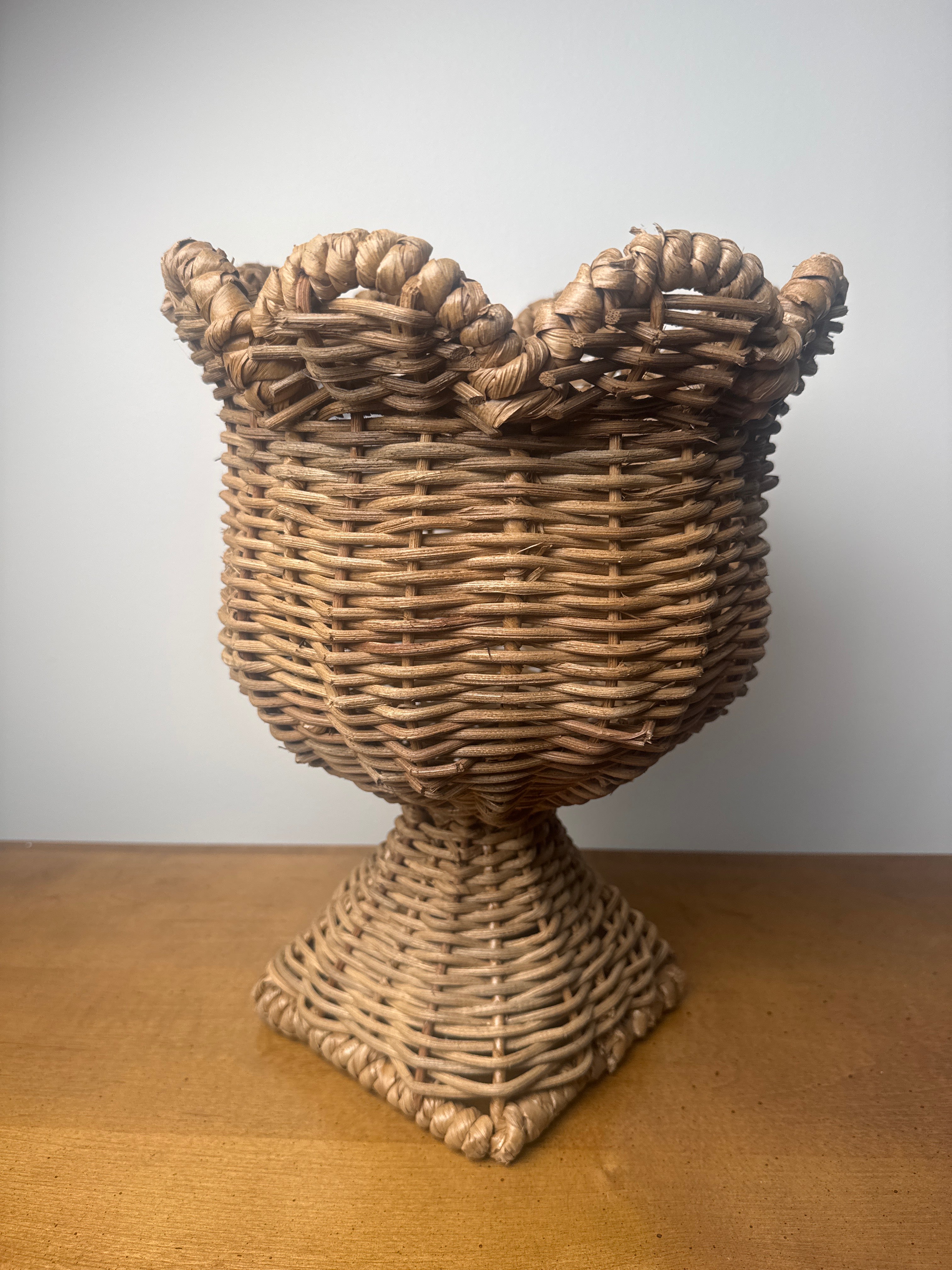 14 Inch Wicker Urn