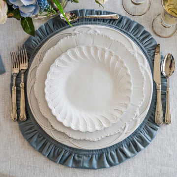 Bella Bianca Pique Salad / Dessert Plate