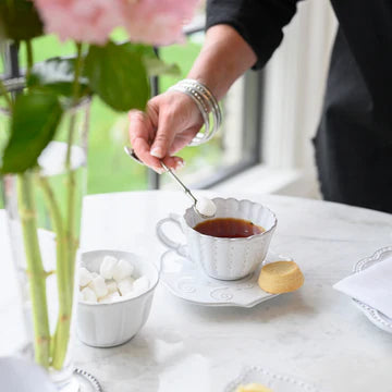 Bella Bianca Tea Cup