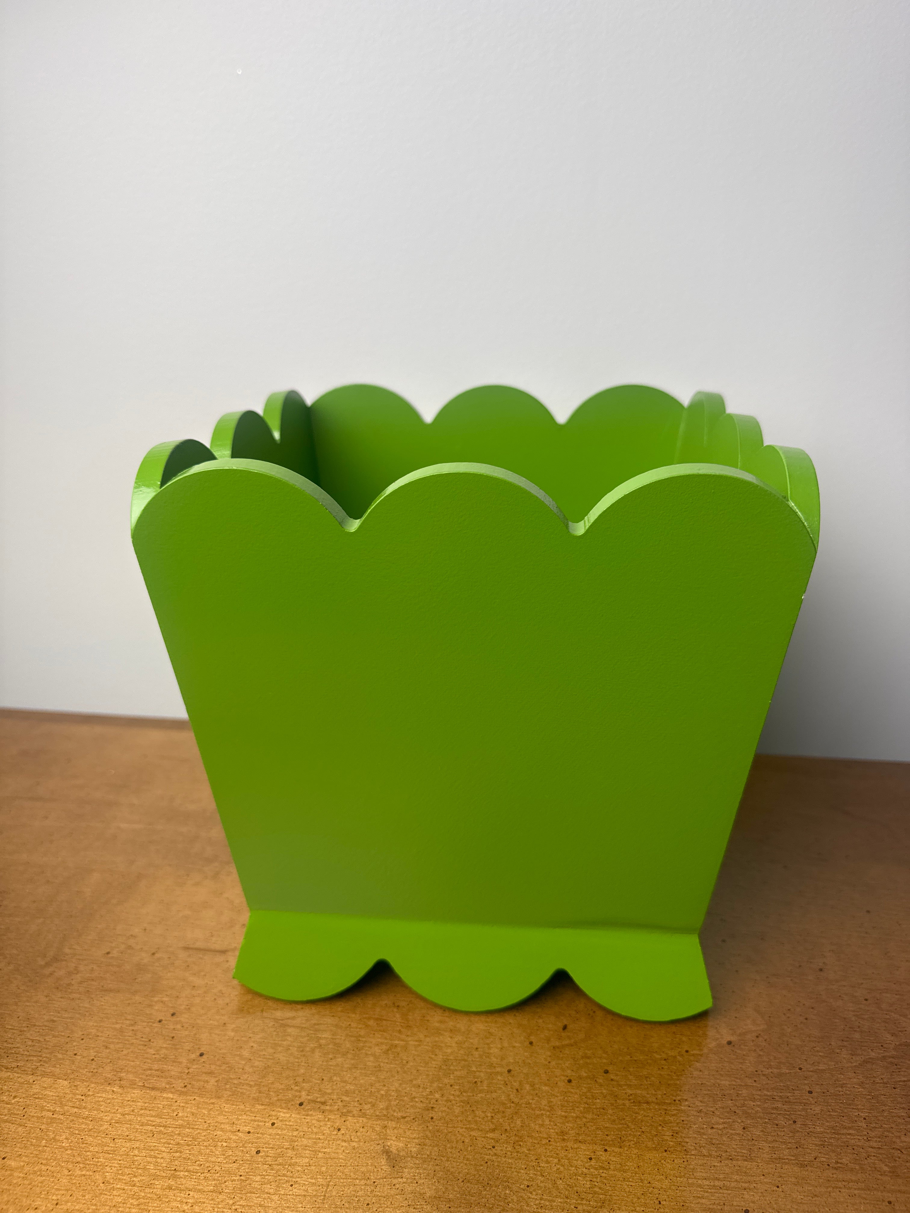 Large Green Wooden Scalloped Cache Pot