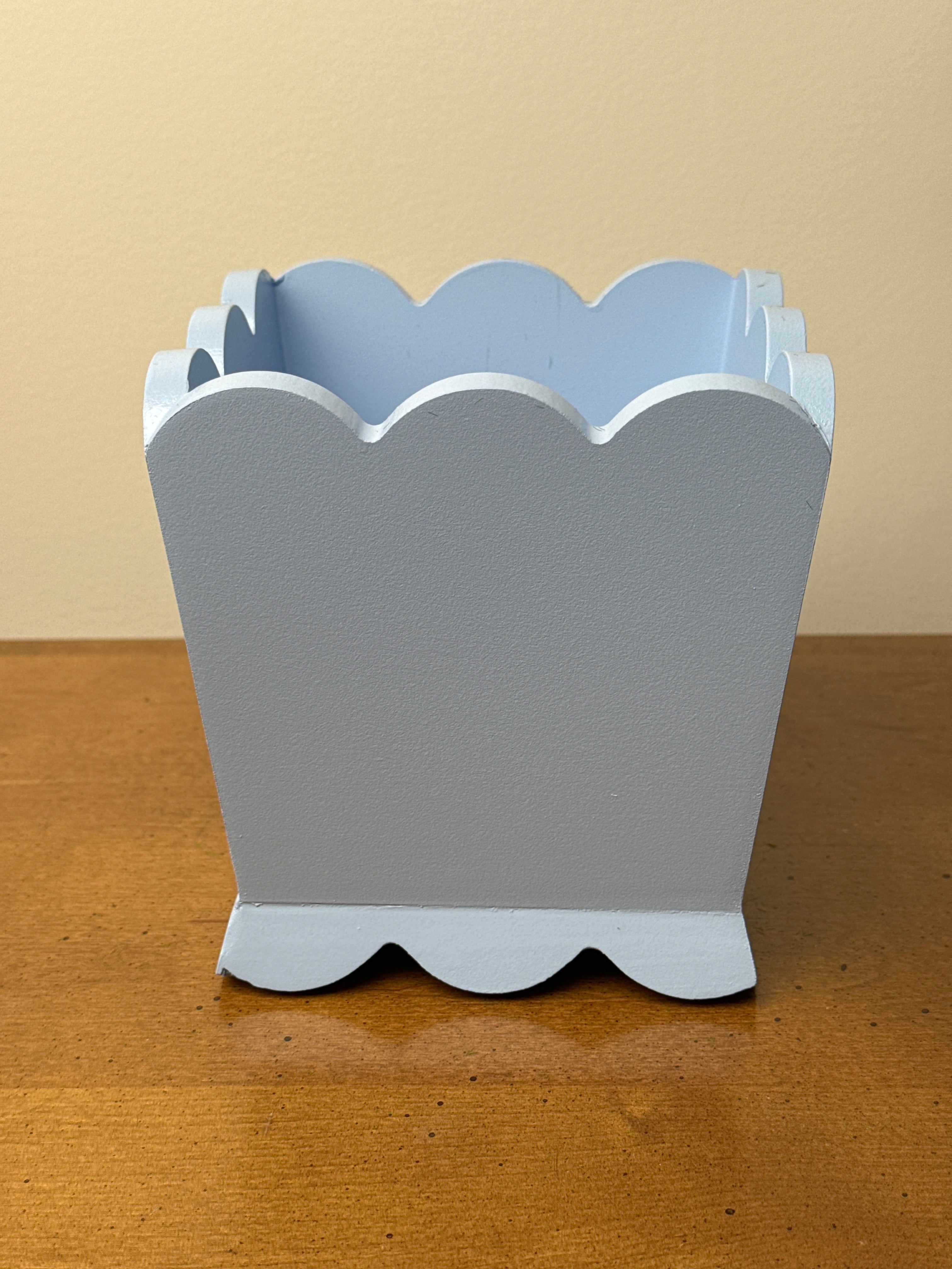 Small Blue Wooden Scalloped Cache Pot